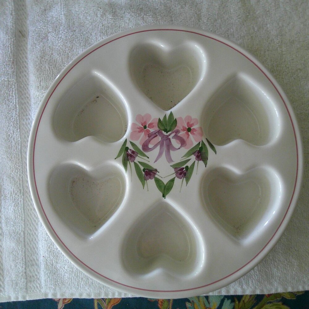 Clay Design Vintage NEW Muffin Pan